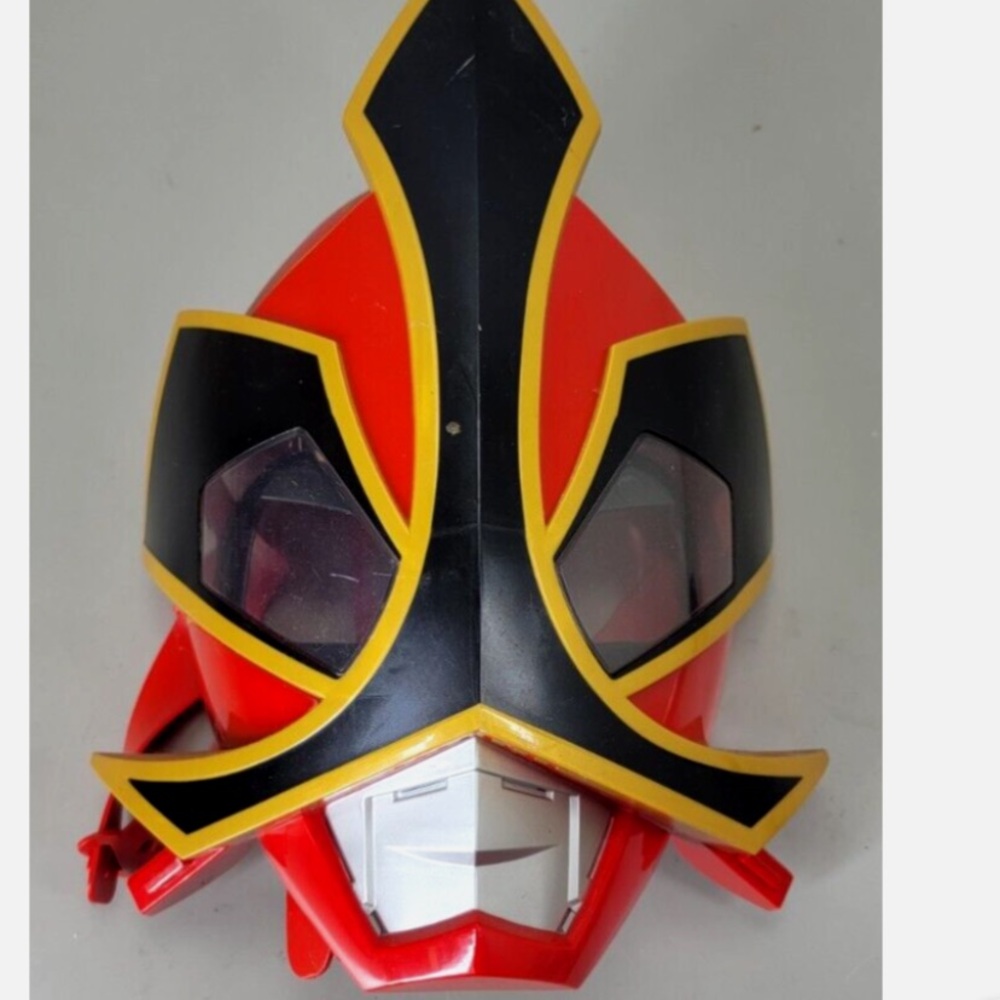 Power rangers red deluxe samurai megaforce ranger talking mask helmet